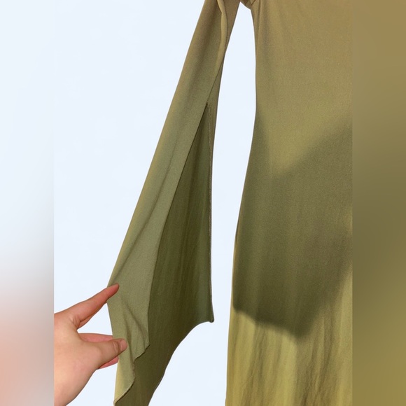 Bronze Noir Enchantment Off-Shoulder Flare Sleeve Dress | Size S - Picture 3 of 8